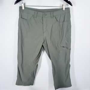 Eddie Bauer Green Crop Trail Hiking Cargo Pants Size 8 Nylon